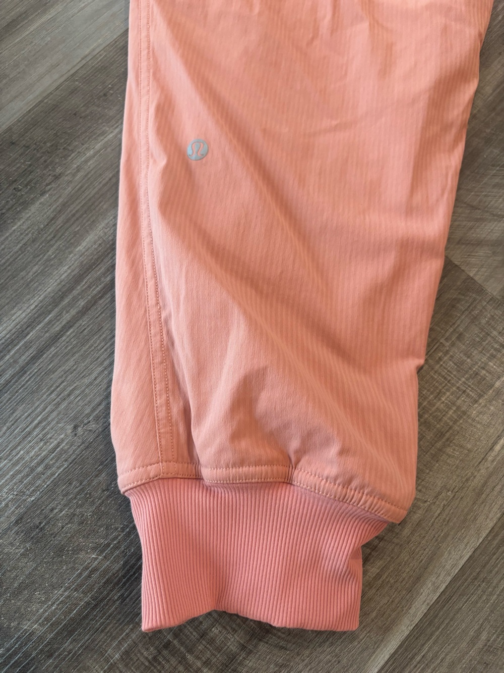 Like New Lululemon Dance Studio Mid-Rise Jogger in Savannah Pink - Picture 5 of 6